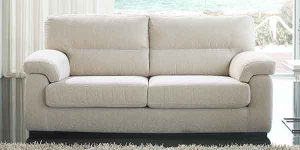 Cuidados y limpieza de los sofás de piel o cuero de colores claros